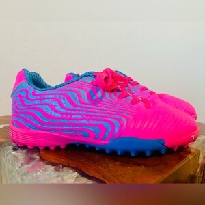Girls size 11 indoor soccer shoes